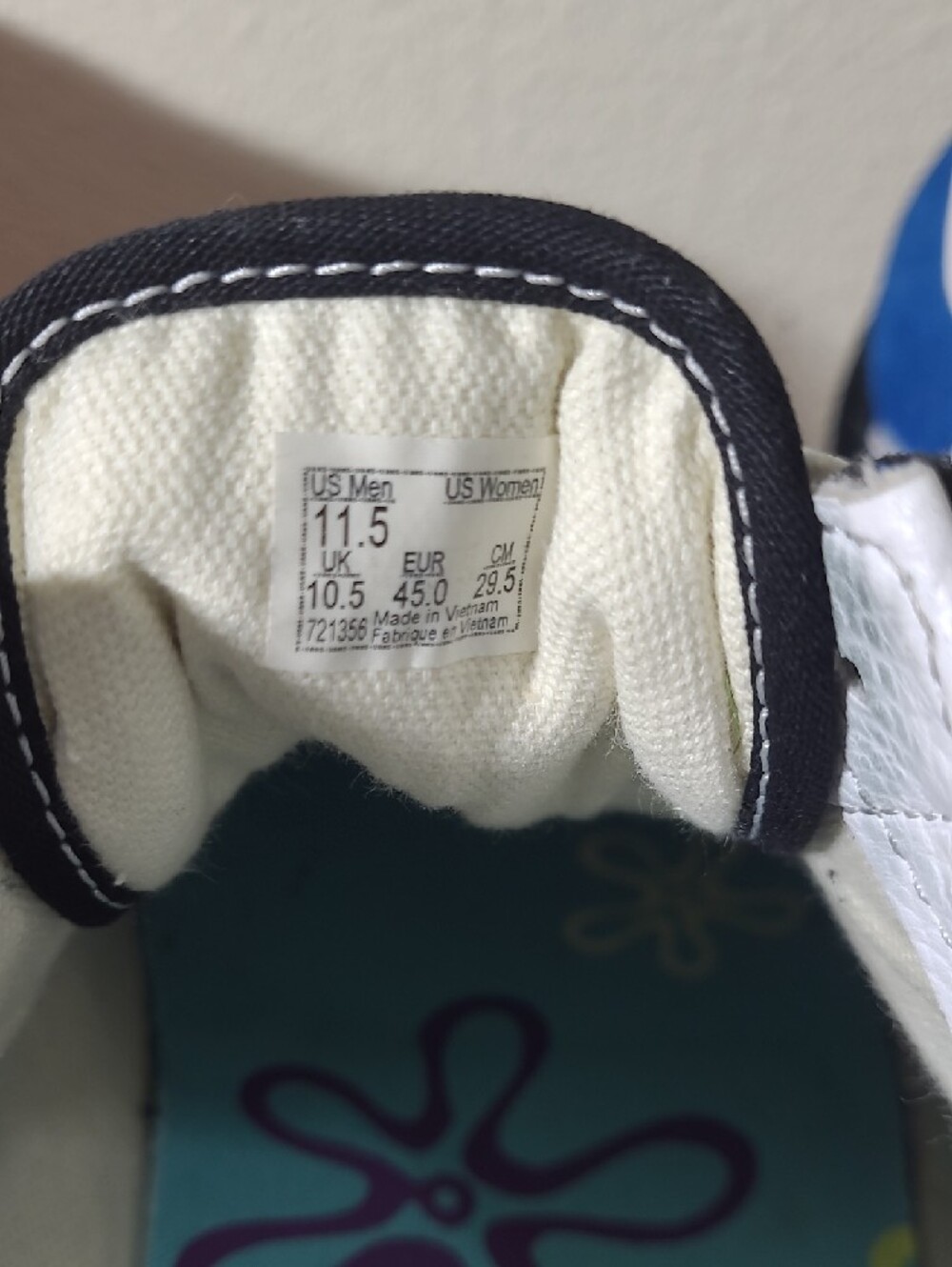 Vans Black and Blue Mens Sneakers with Yellow Character Spongebob Patch - Picture 3 of 16